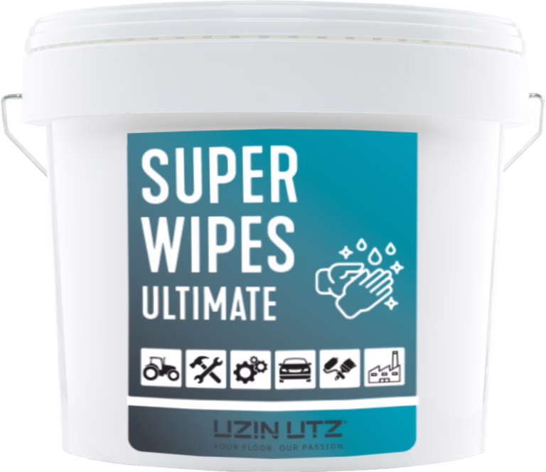 Arturo_Tools_Ultimate Wipes_NL_2022-06 Een witte plastic emmer met het etiket 'SUPER WIPES ULTIMATE'. Het turquoise etiket toont grote witte tekst, een pictogram van handen die gewassen worden met druppels en glans, en een rij zwart-witte pictogrammen (tractor, sleutel en hamer, tandwielen, auto, verfroller/kwast, fabriek) die wijzen op industrieel, auto- en onderhoudsgebruik. De emmer draagt het 'UZIN UTZ' logo en de slogan 'YOUR FLOOR. OUR PASSION.' Afbeelding op witte achtergrond.